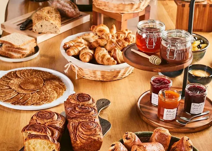 ホテル Campanile Toulouse Sud-labege Innopole 3*