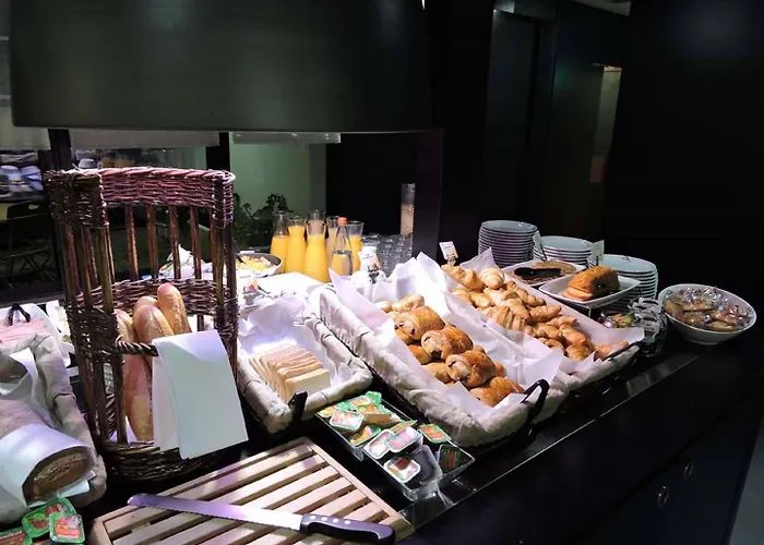 ホテル Campanile Toulouse Sud-labege Innopole 3*